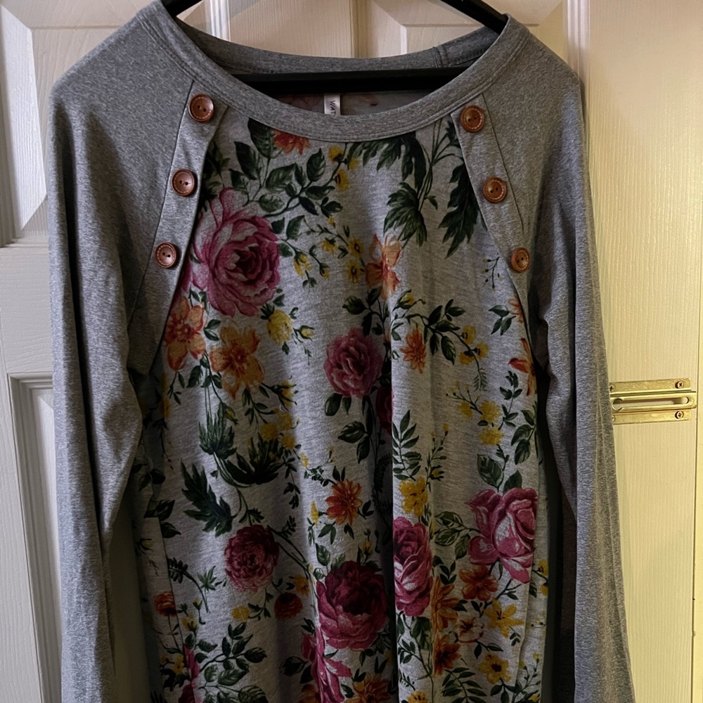 Super soft long sleeve blouse